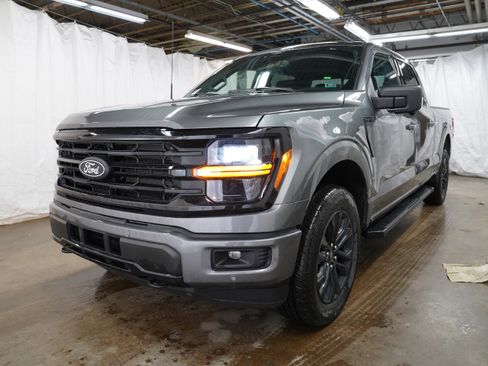 Used 2025 Ford F150 XLT w/ Equipment Group 302A MID image 7