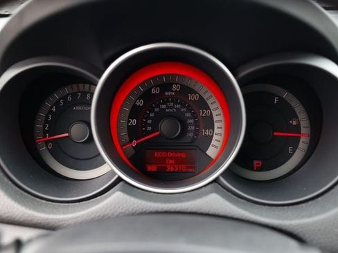 Used 2011 Kia Forte Koup SX FWD image 32
