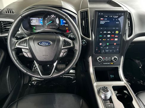 Used 2024 Ford Edge SEL image 14