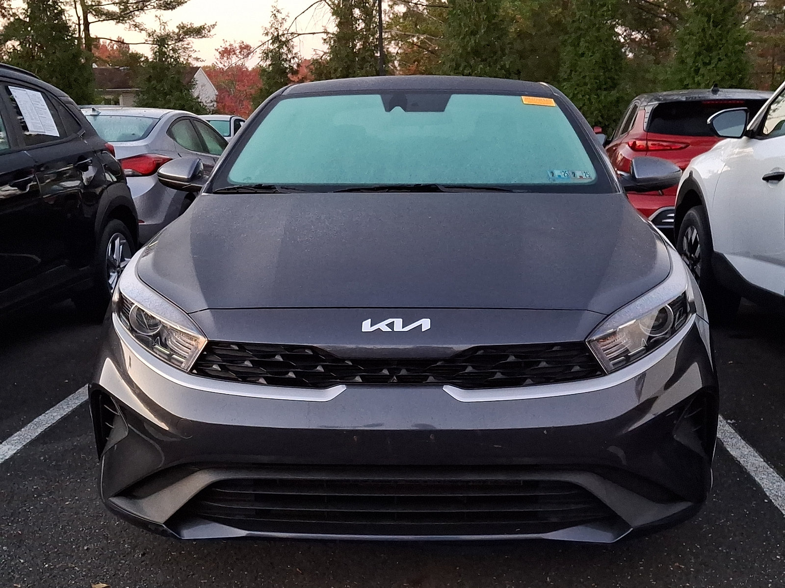 Used 2023 Kia Forte LXS FWD image 3