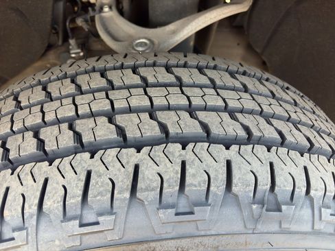 Used 2021 Chevrolet Silverado 1500 LT Trail Boss w/ LT Trail Boss Premium Package image 10