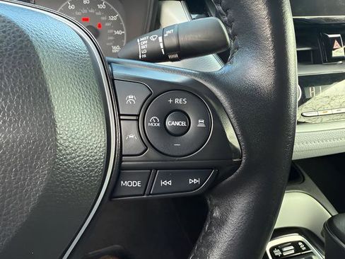 Used 2024 Toyota Corolla SE FWD image 17