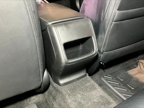 Used 2018 Honda Accord Sport image 11