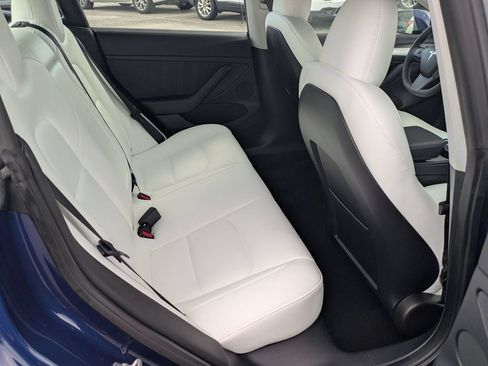 Used 2023 Tesla Model 3 Standard Range RWD image 23