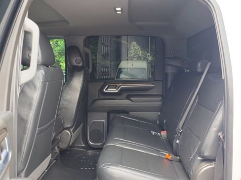Used 2024 Chevrolet Silverado 2500 LT Z71 AWD/4WD image 25