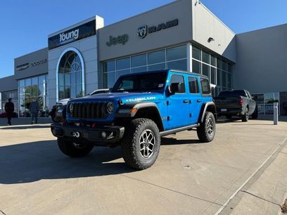 New 2025 Jeep Wrangler Unlimited Rubicon w/ Steel Bumper Group