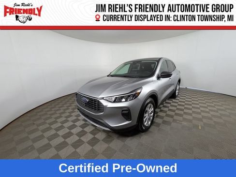 Used 2023 Ford Escape Active AWD/4WD image 1