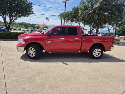 Used 2015 RAM 1500 Big Horn RWD image 2