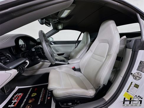 Used 2020 Porsche 911 Carrera 4S image 16