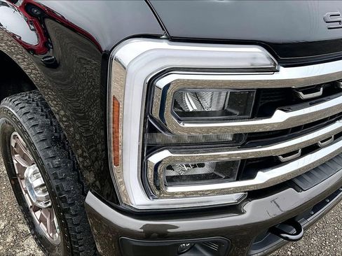 Certified 2024 Ford F350 King Ranch image 30