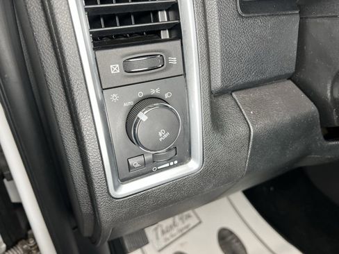 Used 2014 RAM 1500 Limited image 13