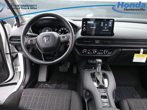 New 2026 Honda HR-V LX image 22