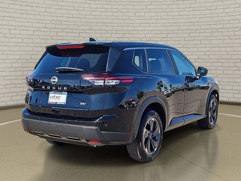 Certified 2024 Nissan Rogue SV image 5