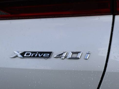Used 2022 BMW X6 xDrive40i w/ Executive Package AWD/4WD image 9
