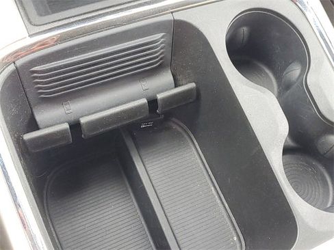 Used 2016 RAM 1500 Laramie w/ Convenience Group image 31