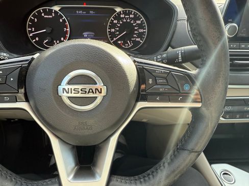 Certified 2019 Nissan Altima 2.5 SV image 19