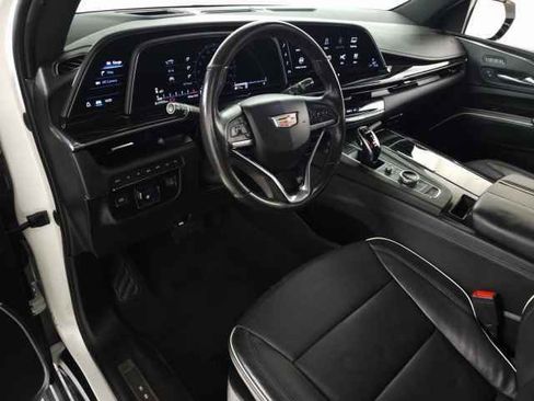 Used 2021 Cadillac Escalade Sport w/ Driver Assist Tech Package image 18