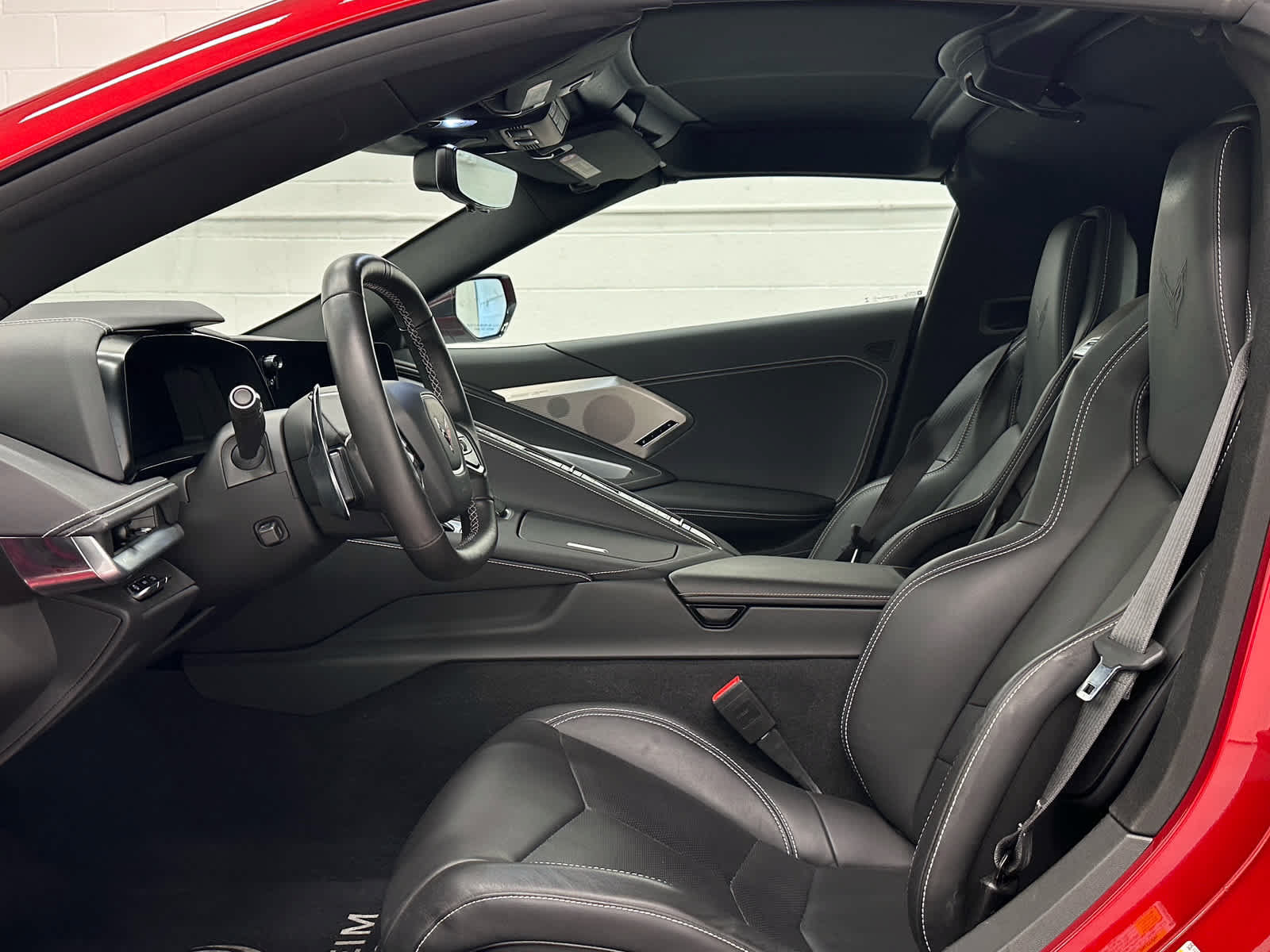 Used 2022 Chevrolet Corvette Stingray Preferred Cpe w/ Z51 Performance Package RWD image 11