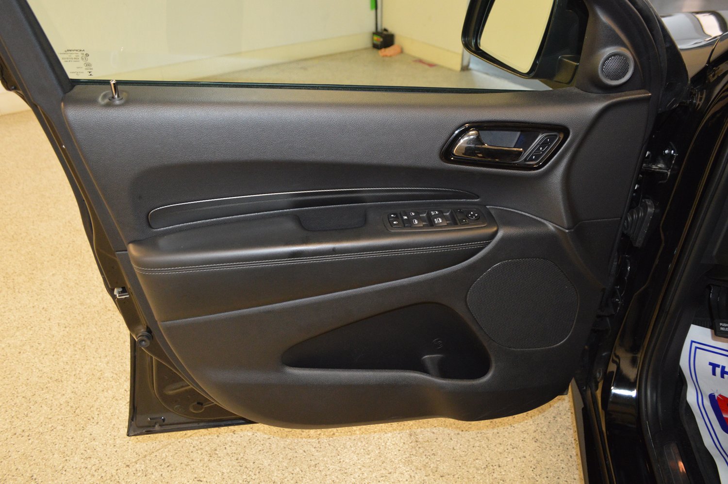 Used 2022 Dodge Durango GT RWD image 14
