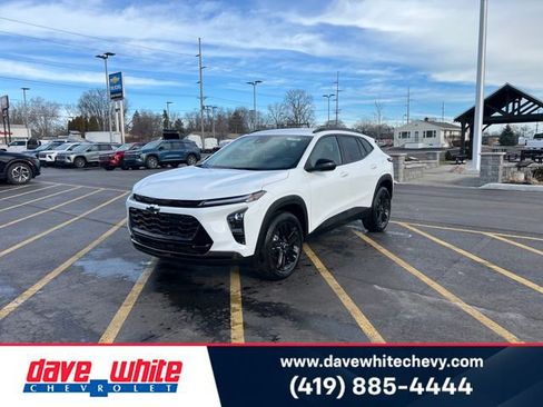 New 2026 Chevrolet Trax ACTIV w/ Driver Confidence Package image 1