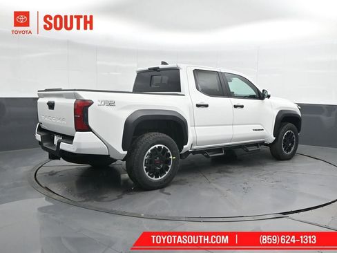 New 2026 Toyota Tacoma TRD Off-Road w/ TRD Off Road Premium Package image 2