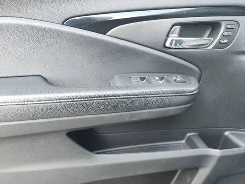 Used 2019 Honda Passport Touring image 18