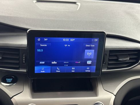 Used 2022 Ford Explorer XLT w/ Equipment Group 202A image 18