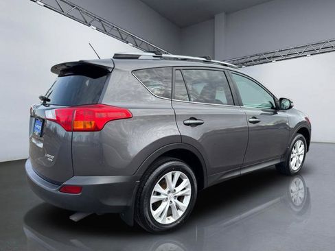 Used 2015 Toyota RAV4 Limited w/ Technology Package image 7
