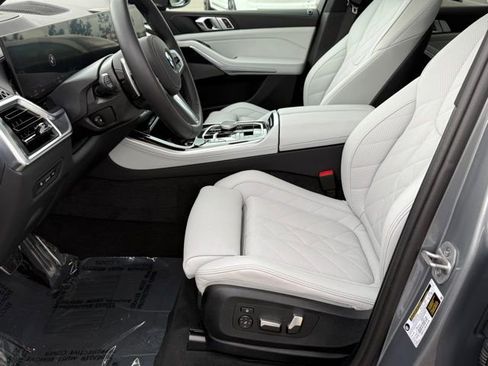 Used 2026 BMW X5 sDrive40i w/ M Sport Package image 20