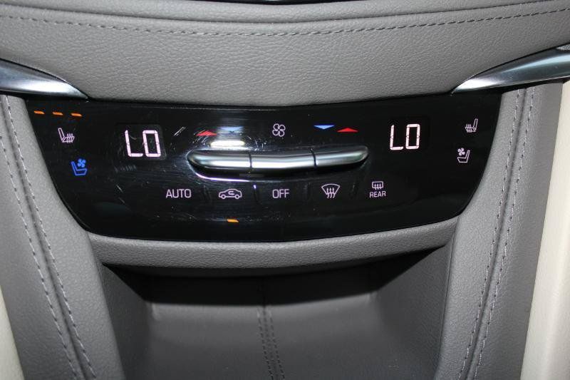Used 2023 Cadillac XT5 Premium Luxury w/ LPO, Floor Liner Package AWD/4WD image 38