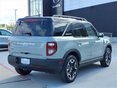 Used 2022 Ford Bronco Sport Outer Banks image 3