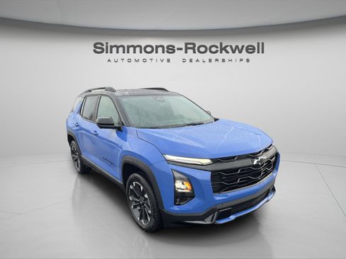 New 2026 Chevrolet Equinox RS image 3