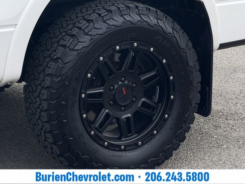 Used 2014 Ford F150 Limited image 30