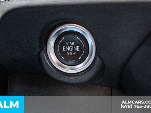 Used 2025 Chevrolet Tahoe LT AWD/4WD image 28