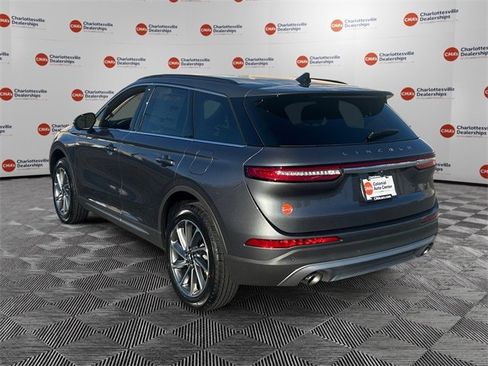 New 2026 Lincoln Corsair Premiere image 3