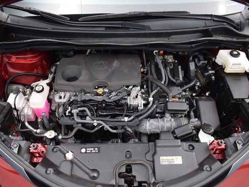 Used 2021 Toyota Sienna XSE FWD image 9