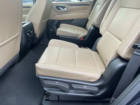 Used 2023 Chevrolet Tahoe Premier RWD image 15