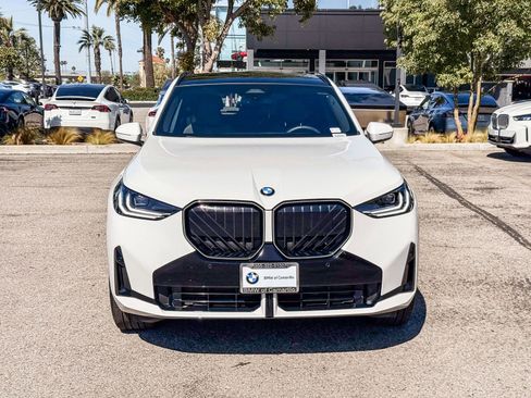 Certified 2025 BMW X3 xDrive30i w/ M Sport Package image 2