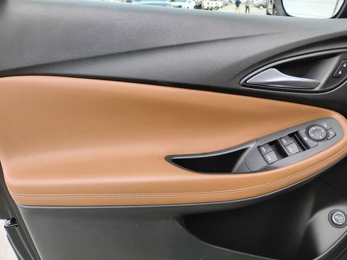 Used 2021 Buick Encore GX Essence w/ Advanced Technology Package image 15