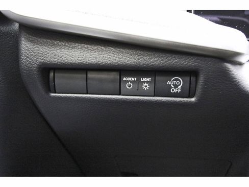 New 2026 Nissan Kicks SV w/ SV Premium Package FWD image 20