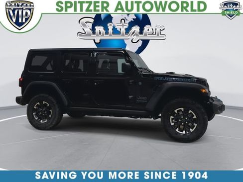 Used 2025 Jeep Wrangler Unlimited Rubicon 4xe w/ Convenience Group image 8