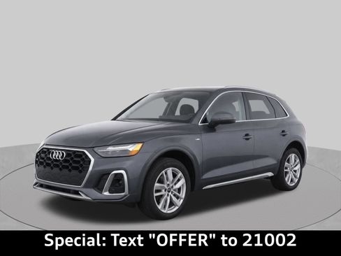 Certified 2023 Audi Q5 2.0T Premium w/ Convenience Package AWD/4WD image 2