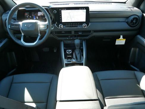 New 2026 Chevrolet Colorado Trail Boss AWD/4WD image 7