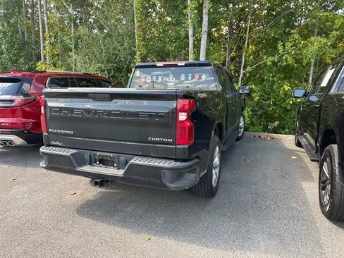 Used 2025 Chevrolet Silverado 1500 Custom AWD/4WD image 9
