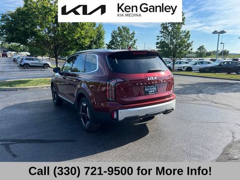 Certified 2024 Kia Telluride EX w/ EX Captain's Chair Package AWD/4WD image 8