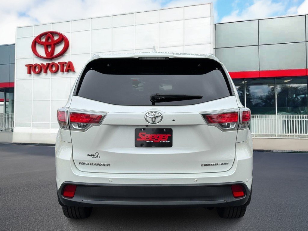 Used 2016 Toyota Highlander Limited AWD/4WD image 5