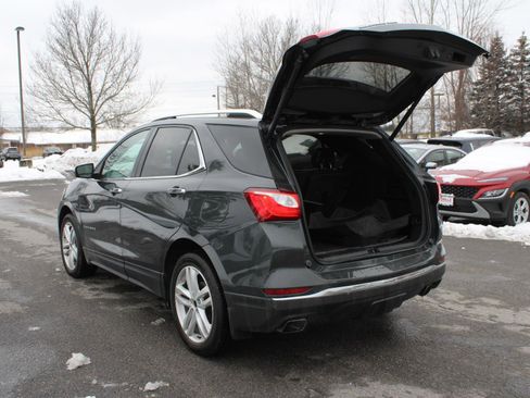 Used 2020 Chevrolet Equinox Premier image 7