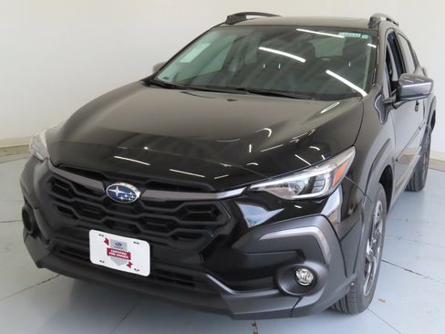 Used 2025 Subaru Crosstrek 2.5i Limited w/ Crosstrek Mirror Package AWD/4WD image 8