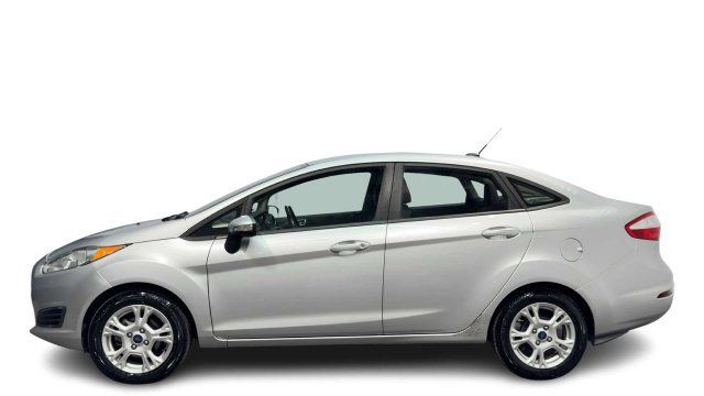 Used 2015 Ford Fiesta SE FWD image 1