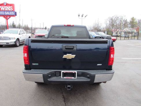 Used 2010 Chevrolet Silverado 1500 LT w/ Exterior Plus Package image 6